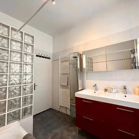 Apartment La D'azur-clim-jardin *